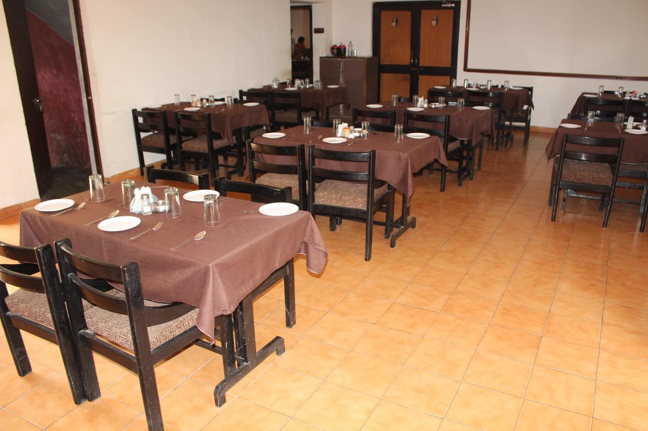 Hotel Peshwa 아우랑가바드 외부 사진